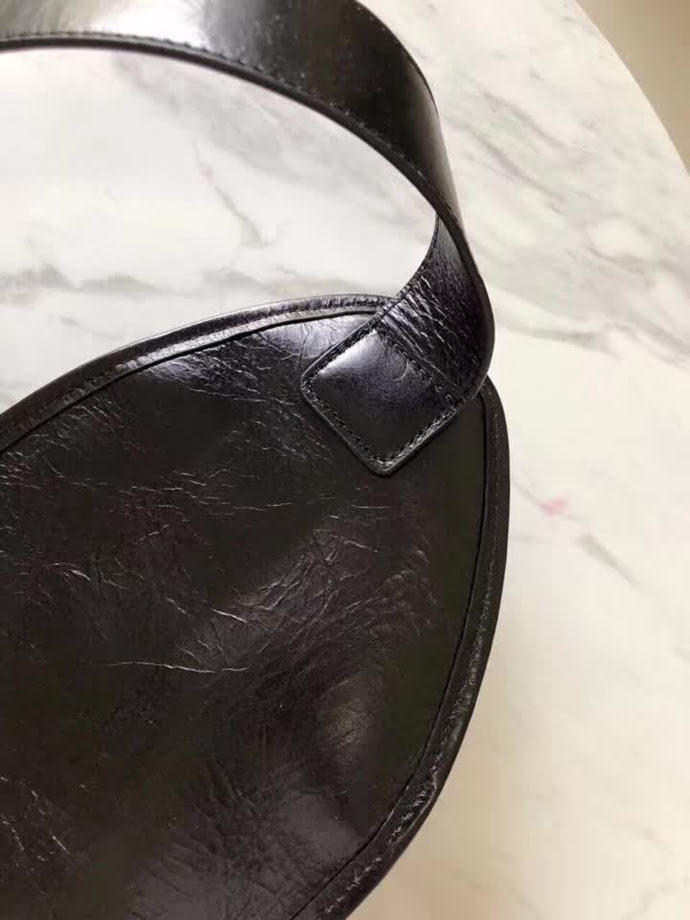 BALENCIAG巴黎世家 胸包 真皮  BL1399
